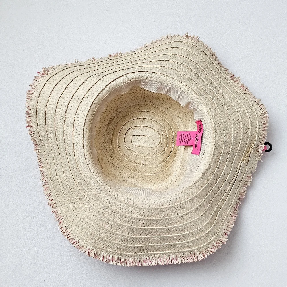 Betsey Johnson Pink Ombre Floppy Paper Hat Shell Detail Beach Boho NWT